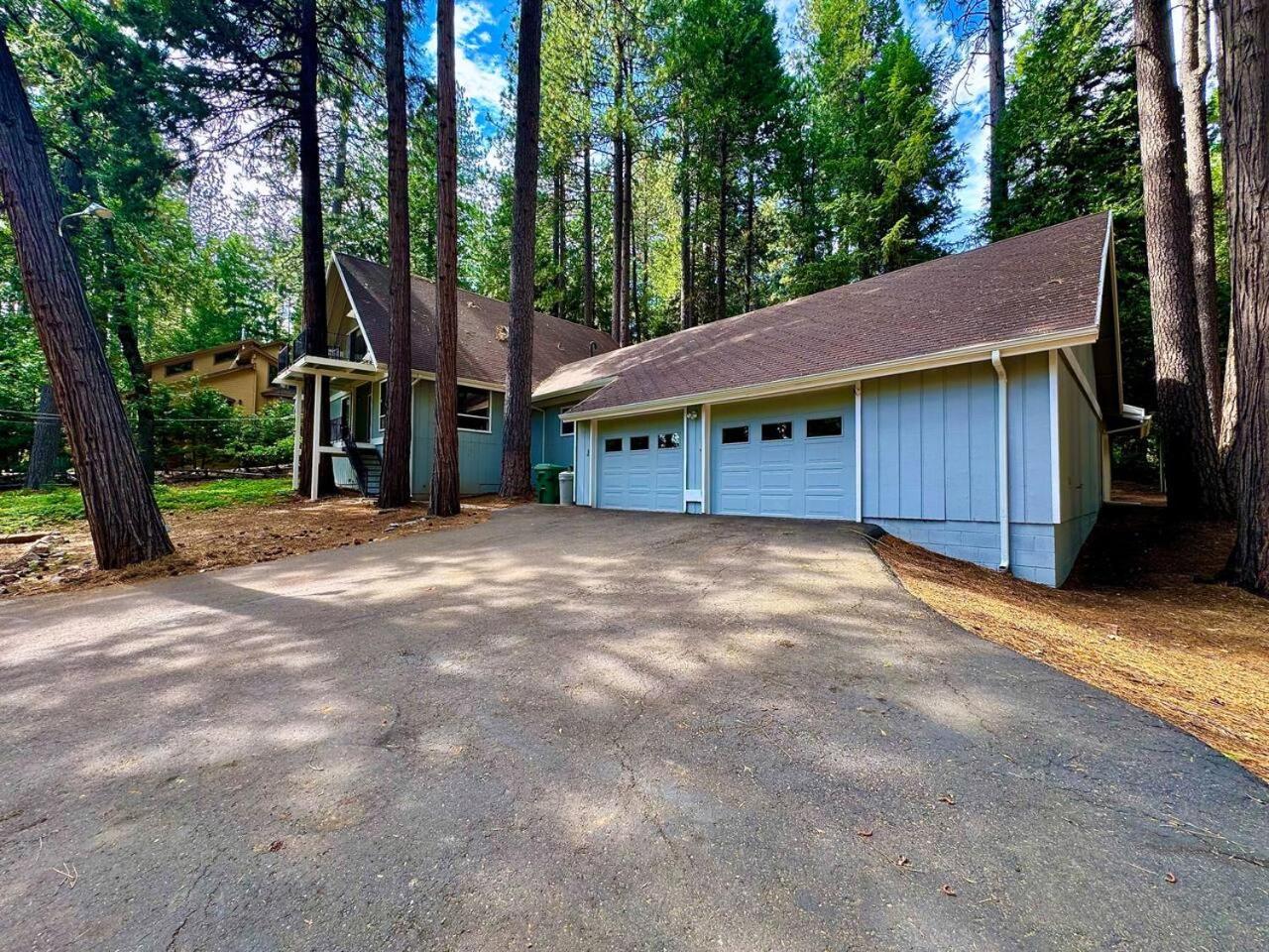 Cabin In The Trees-Game Room Pollock Pines المظهر الخارجي الصورة